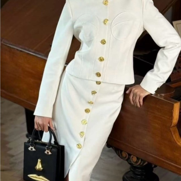 Schiaparelli Dresses & Skirts - Sxhiaparelli Elegant White Button-Front Pencil Skirt - Women